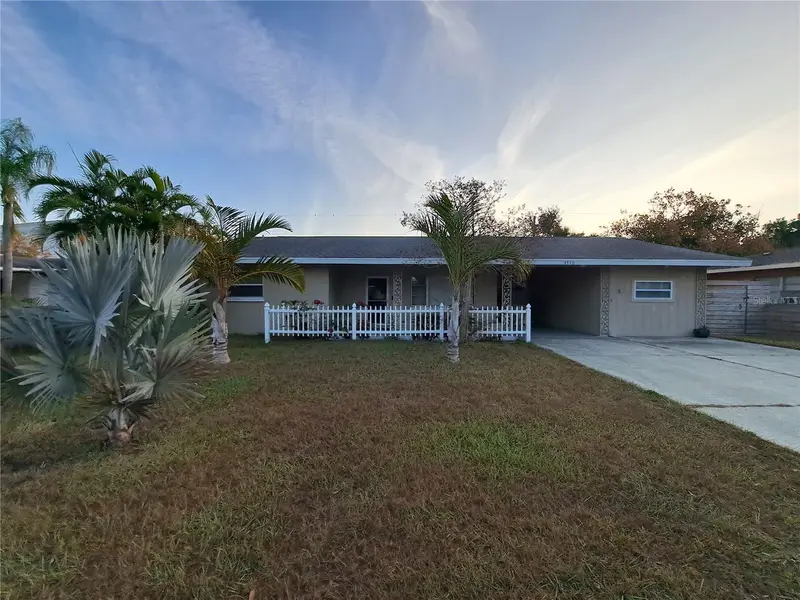 4530 19th Street Cir W, FL