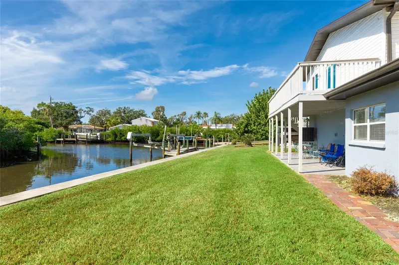 333 Sally Lee Dr, FL