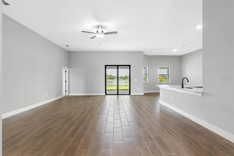 13456 Lake Gallagher Dr, FL