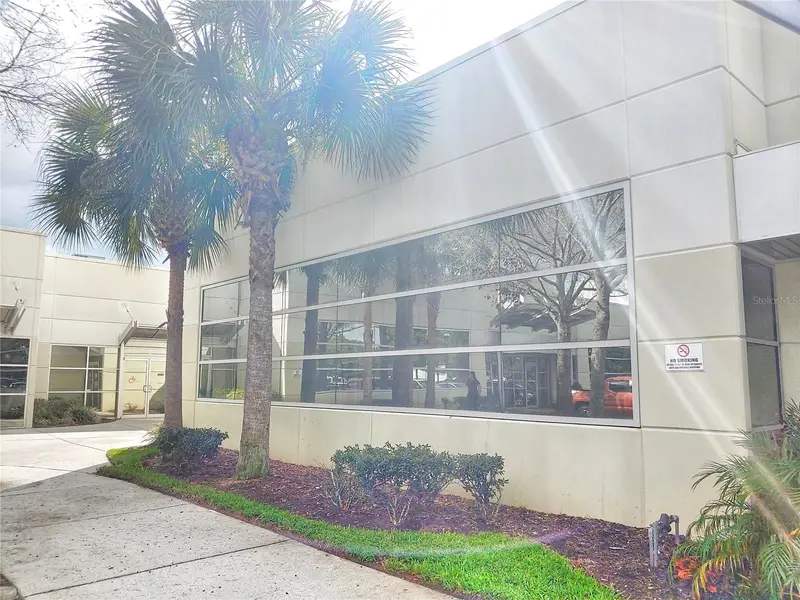 8810 Commodity Cir #17d, FL