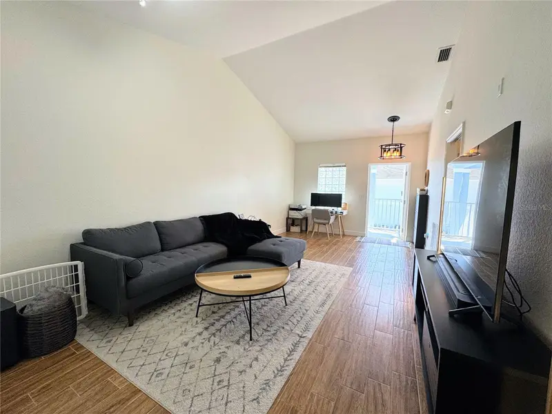8423 Bernwood Cove Loop #410, FL