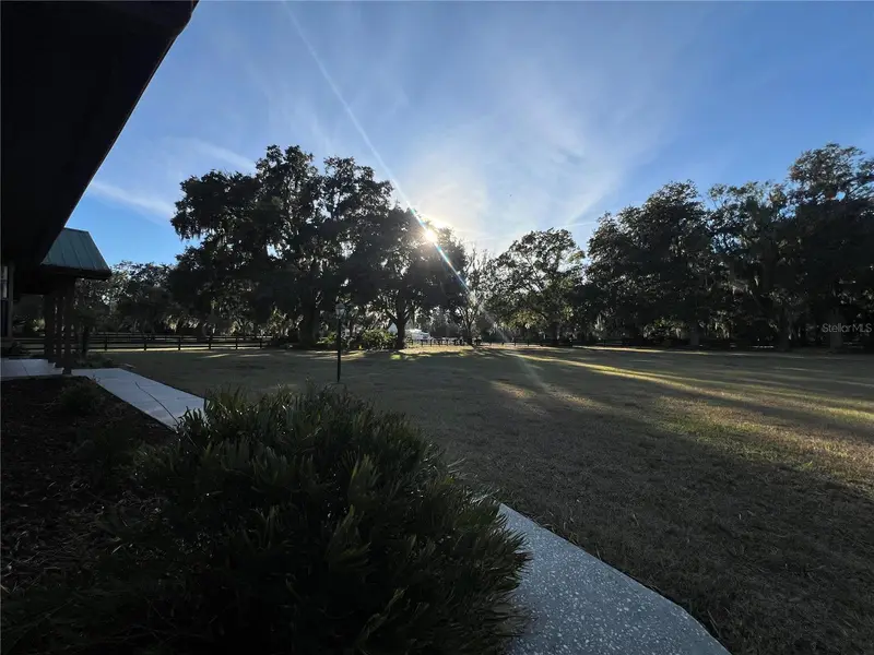 5912 Bailey Rd, FL