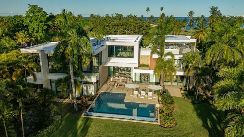 200 Dorado Beach Drive #2210, PR