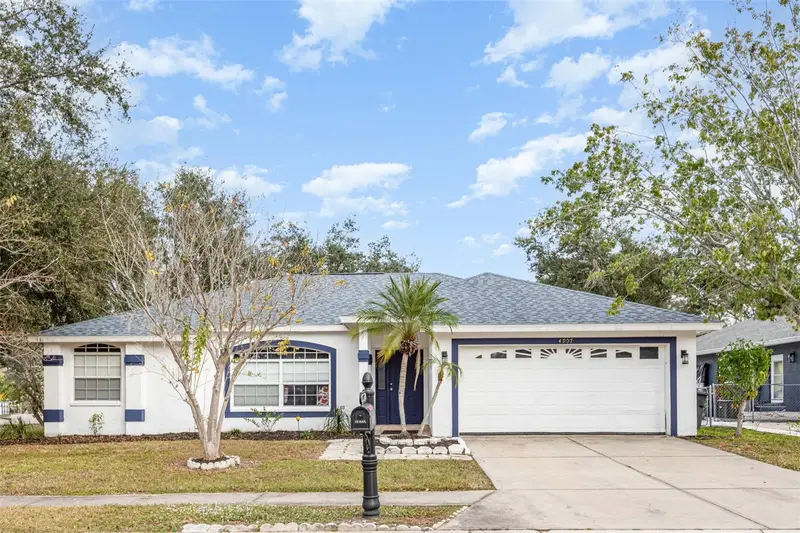 4907 21st Way E, FL
