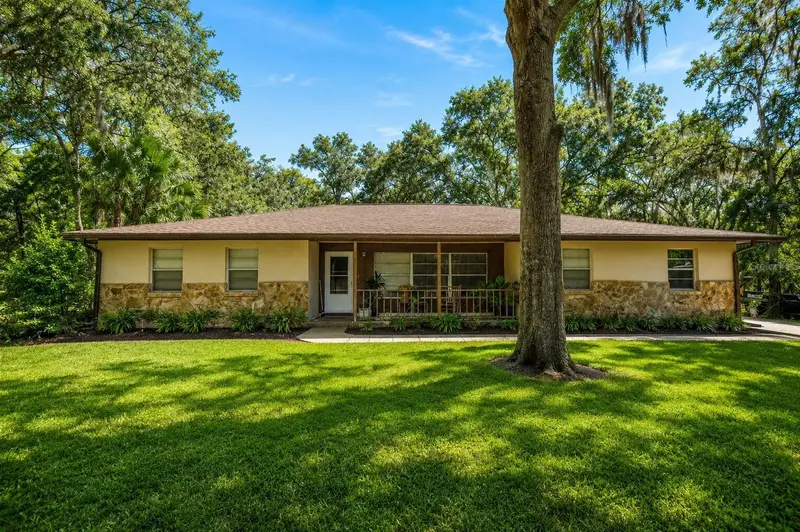 37600 Rolling Acres Rd, FL