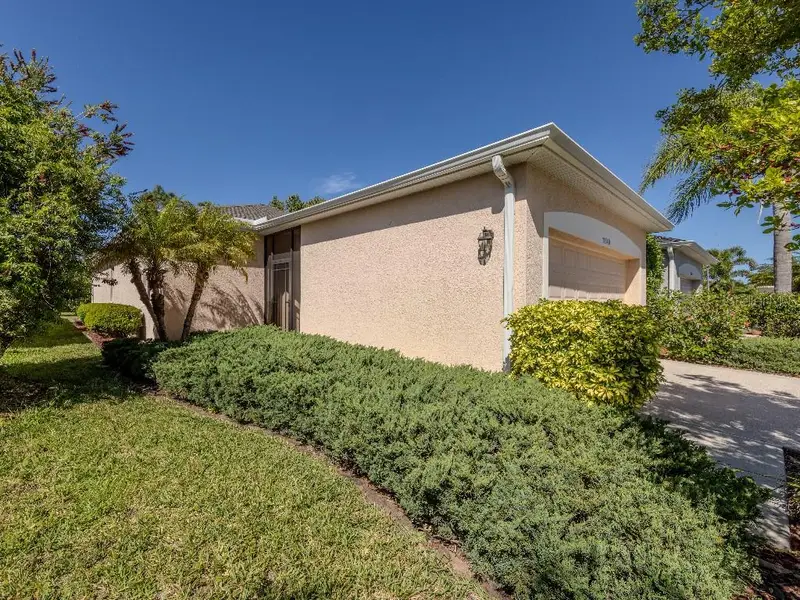 11649 Tempest Harbor Loop, FL