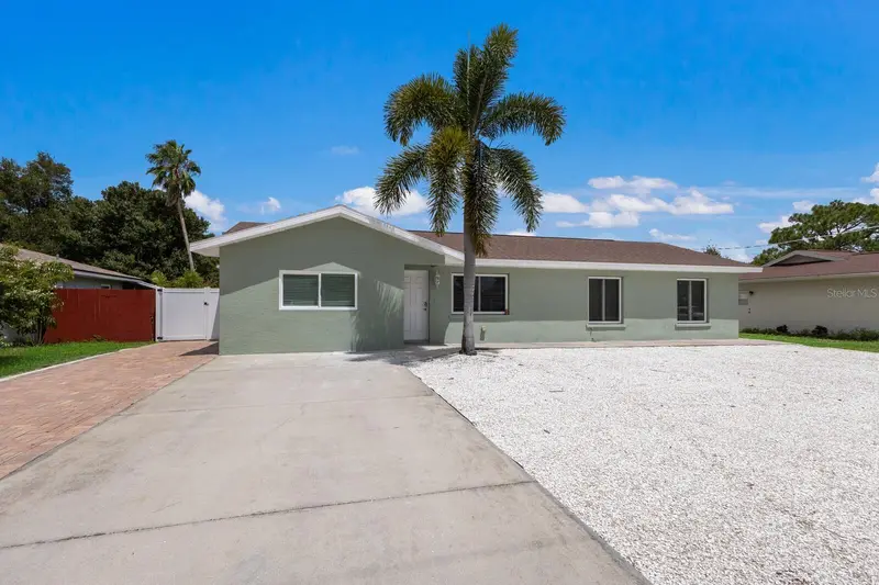 4312 3rd Ave Nw, FL