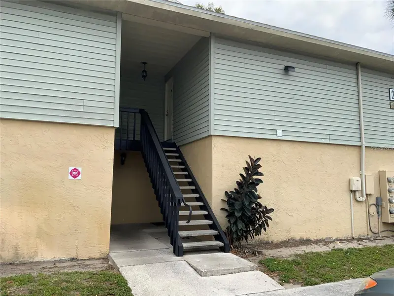 233 Red Maple Pl #233, FL