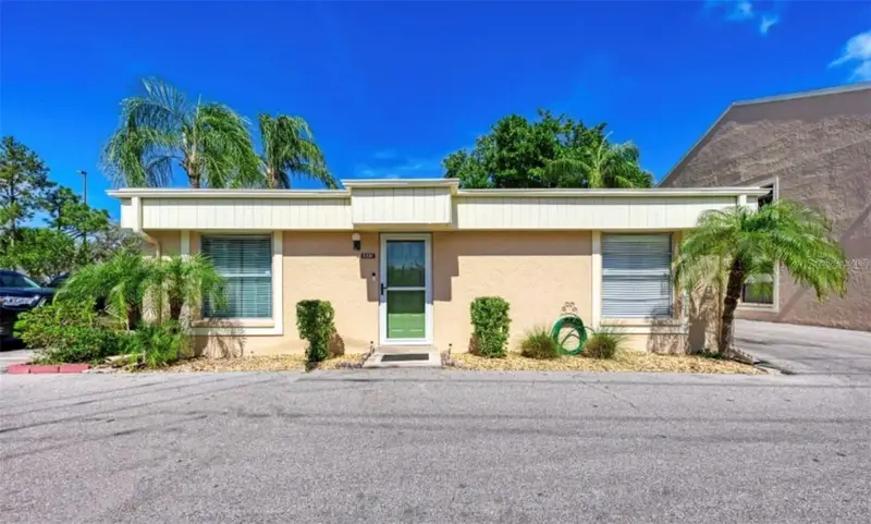 6336 7th Ave W #6336, FL