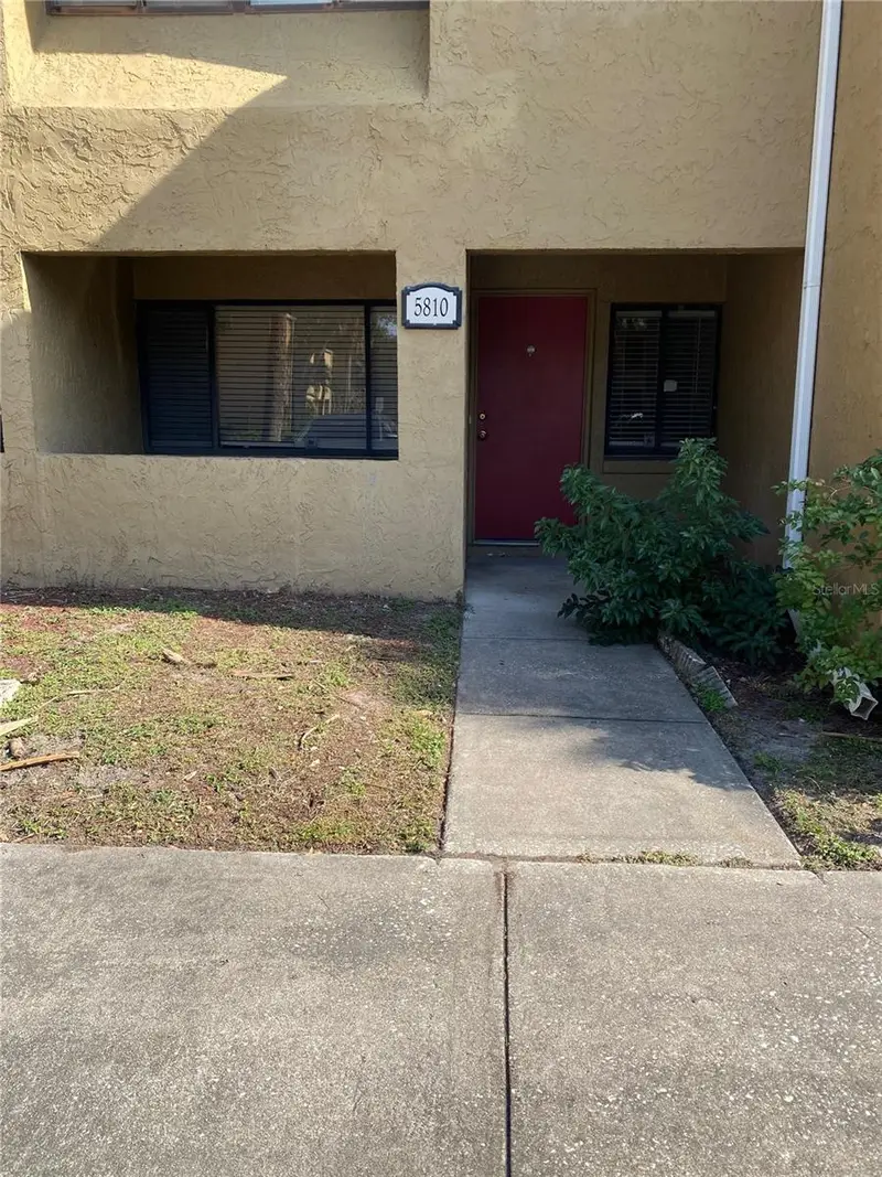 5810 Windhover Dr #581, FL