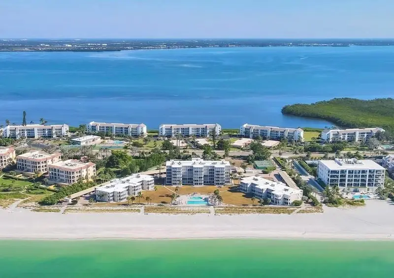 4825 Gulf Of Mexico Dr #202, FL