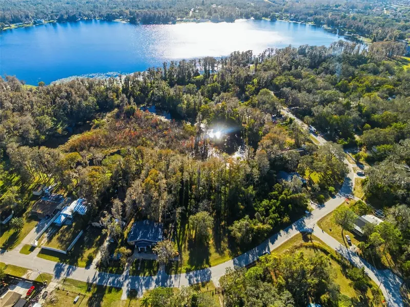 0 Moon Lake Cir, FL
