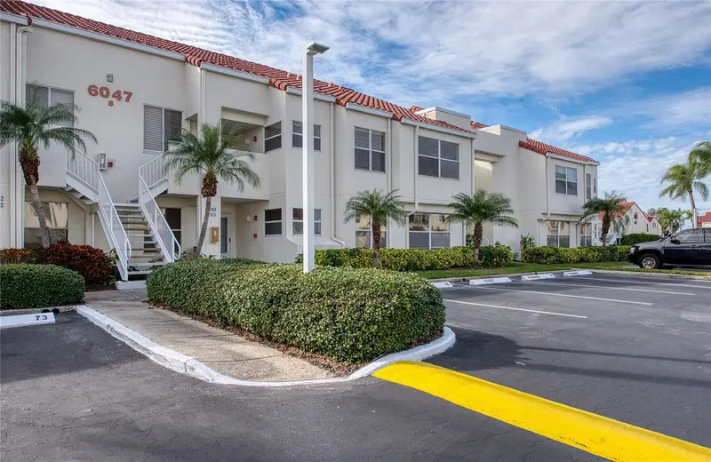 6047 Bahia Del Mar Blvd #262, FL