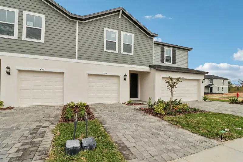 690 Muhly Way, FL