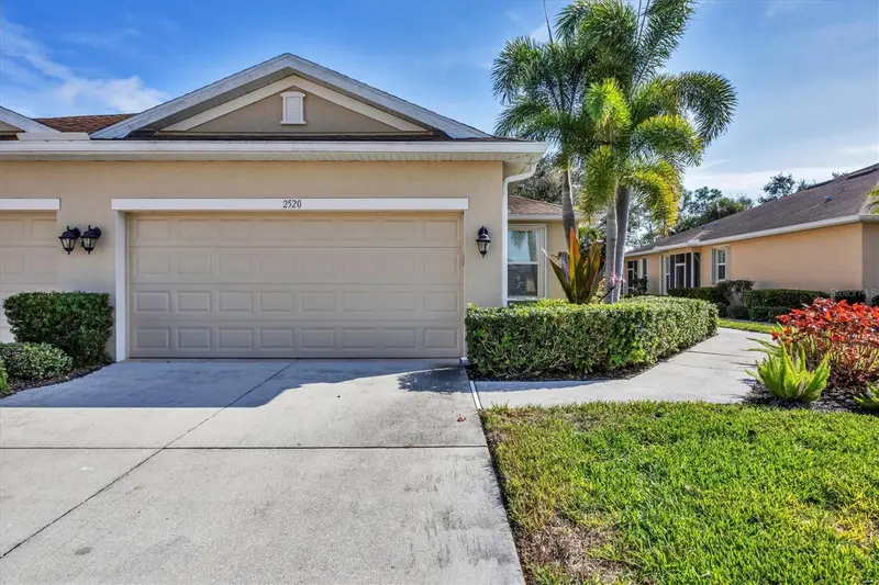 2520 Terracina Dr, FL