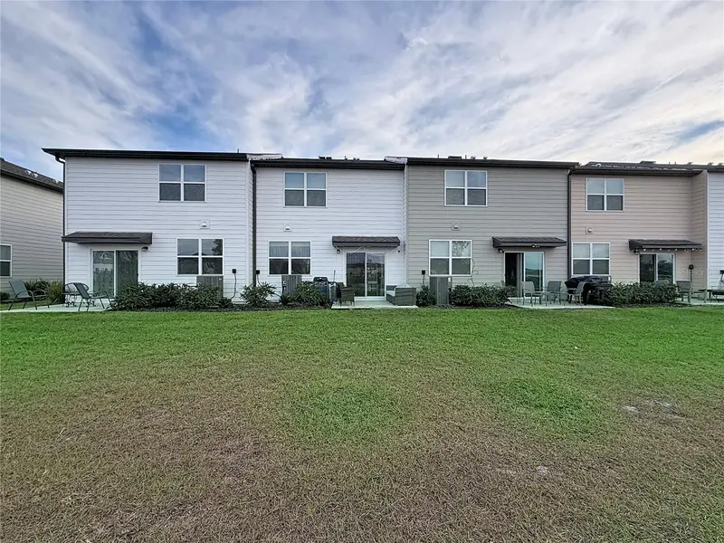 5933 Piney Shrub Pl, FL