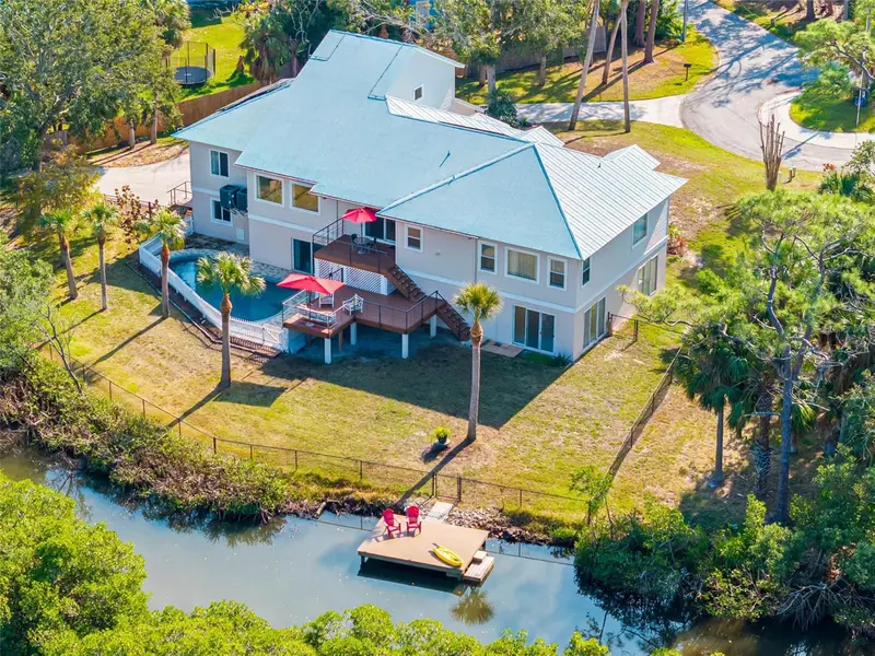 1580 Macchesney Dr, FL