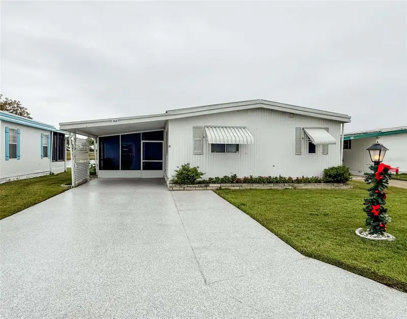 1401 W Highway 50 Lot 153 #153, FL