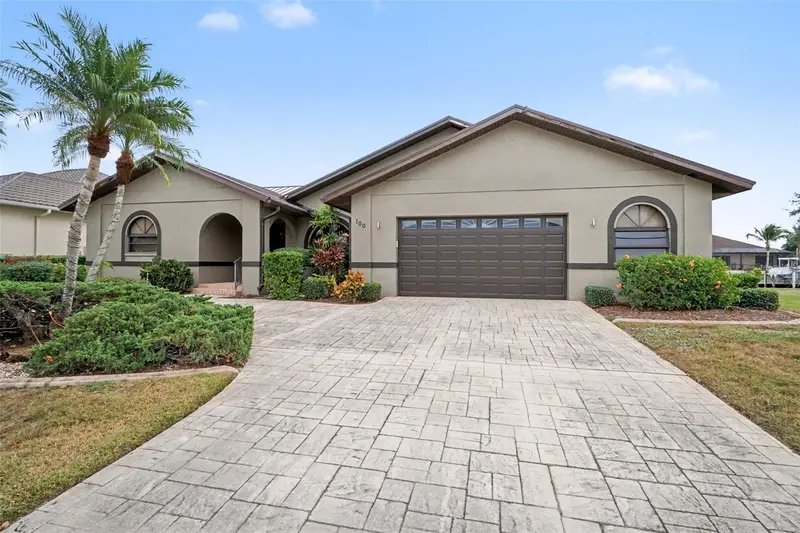 100 Colony Point Dr, FL