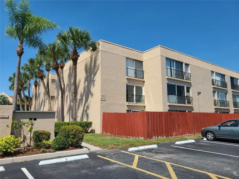 2763 Woodgate Ln #207, FL