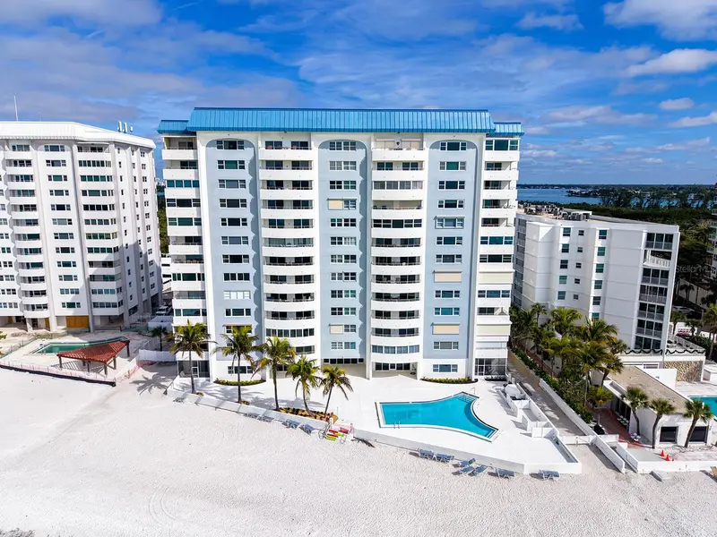 1750 Benjamin Franklin Dr #9f, FL