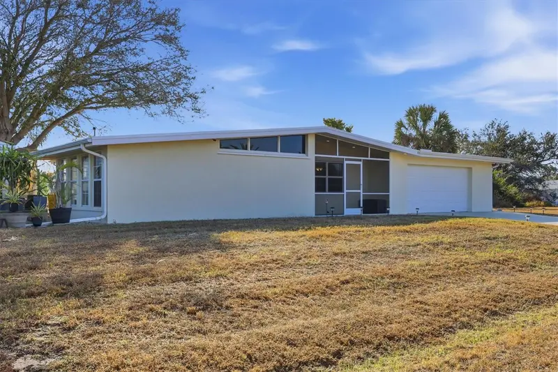 3492 Discovery Dr, FL