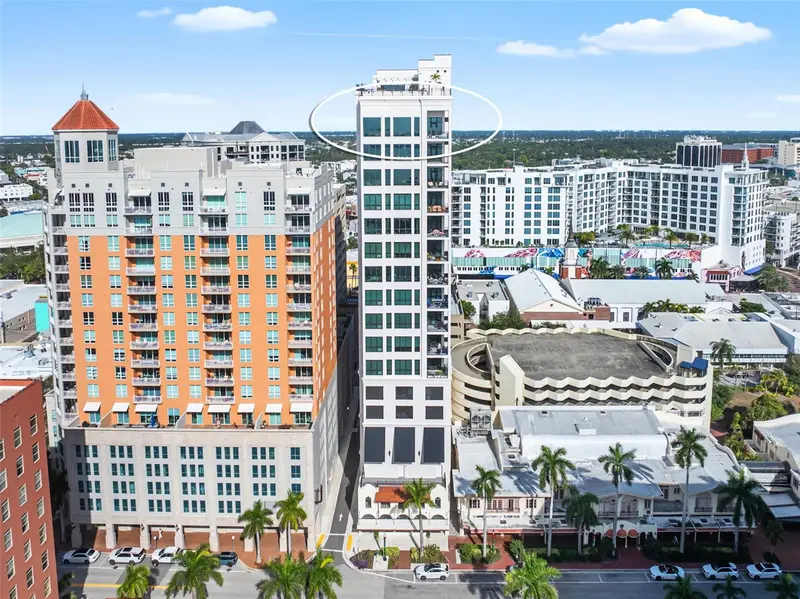 33 S Palm Ave #1701, FL