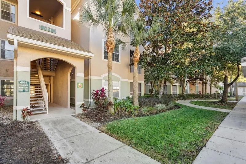 4833 Cypress Woods Dr #4306, FL
