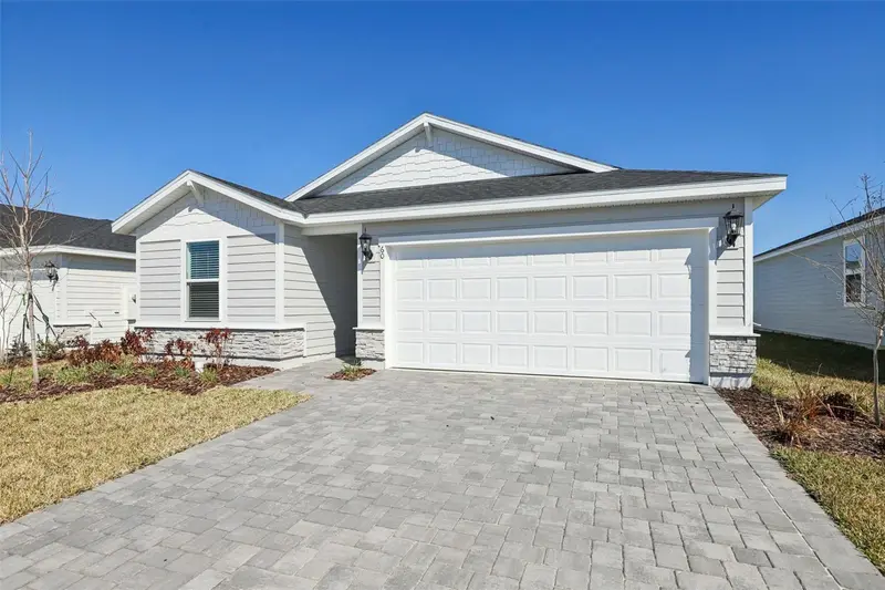 60 Ararat Dr, FL