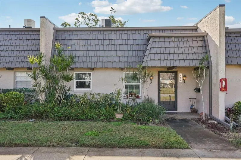 404 Cordova Grn #404, FL
