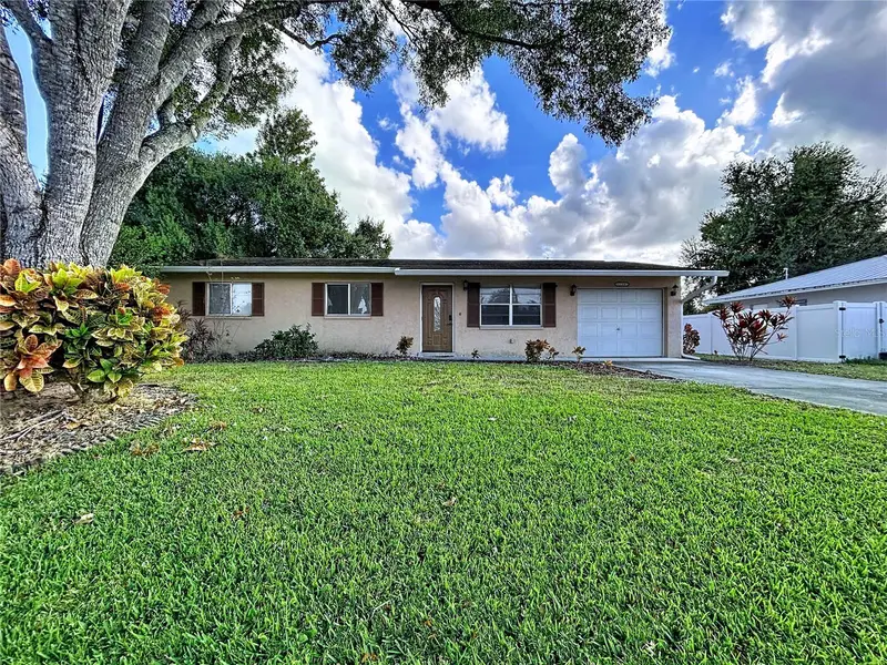 13307 Caribbean Blvd, FL