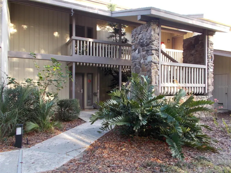 543 Maple Leaf Ct #543, FL