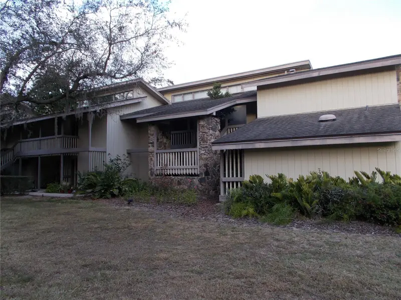 543 Maple Leaf Ct #543, FL