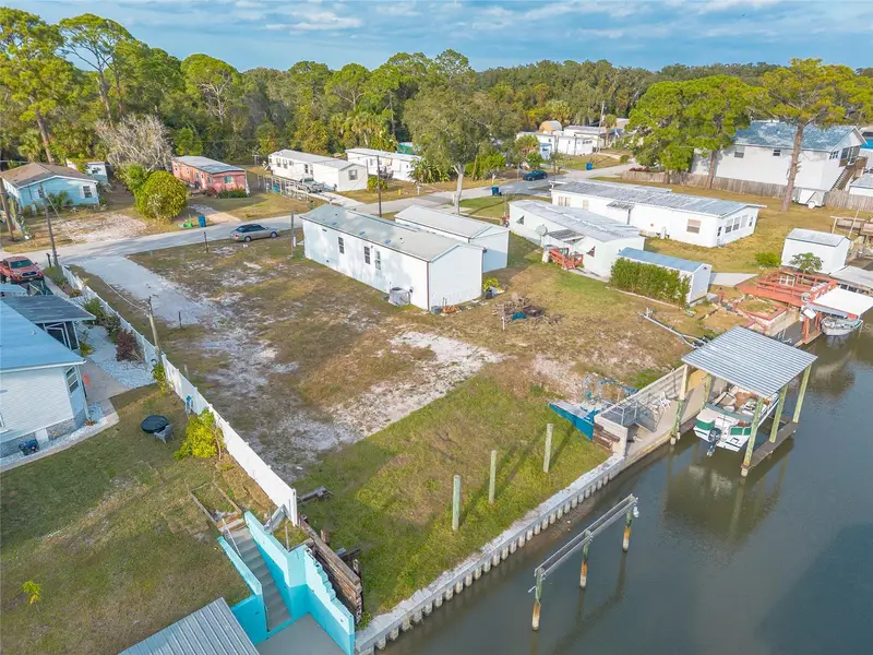 118 Coleman St, FL