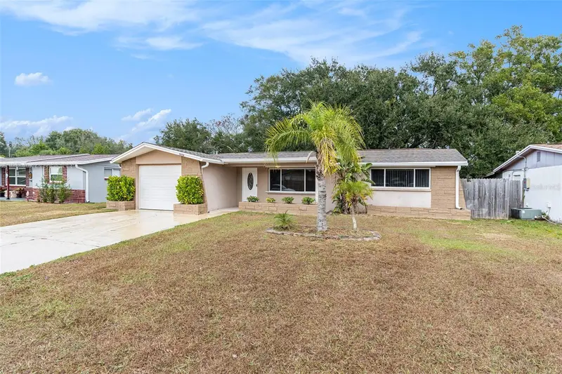 3036 Blue Bird Dr, FL