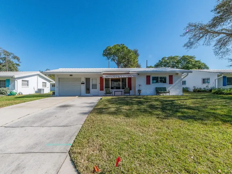 8657 143rd St, FL