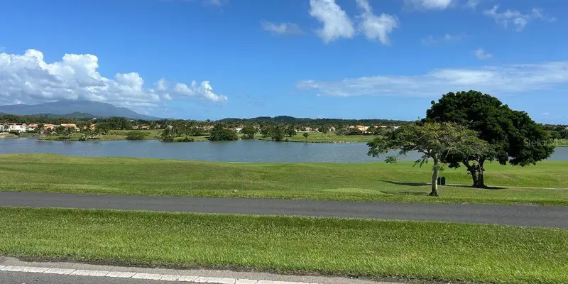 40 Lot Harbourlights Estates, PR