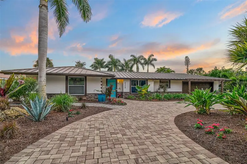 4508 Woodside Rd, FL