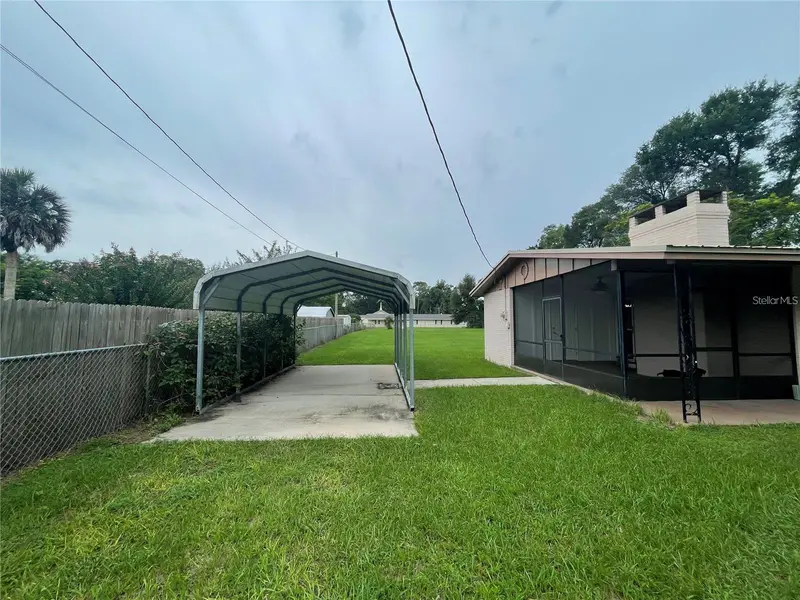 2815 N Leavitt Ave, FL