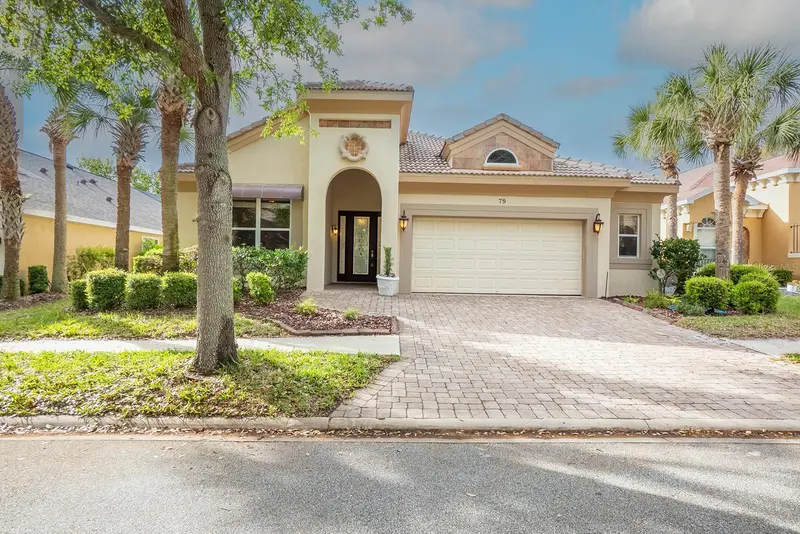 79 Southlake Dr, FL