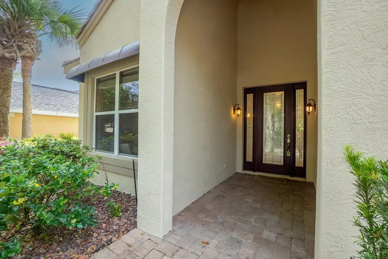 79 Southlake Dr, FL