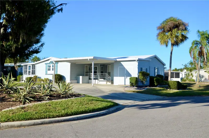8476 Imperial Cir, FL