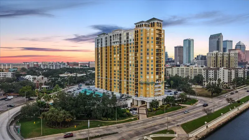 345 Bayshore Blvd #706, FL