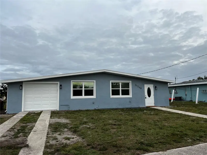 21248 Edgewater Dr, FL