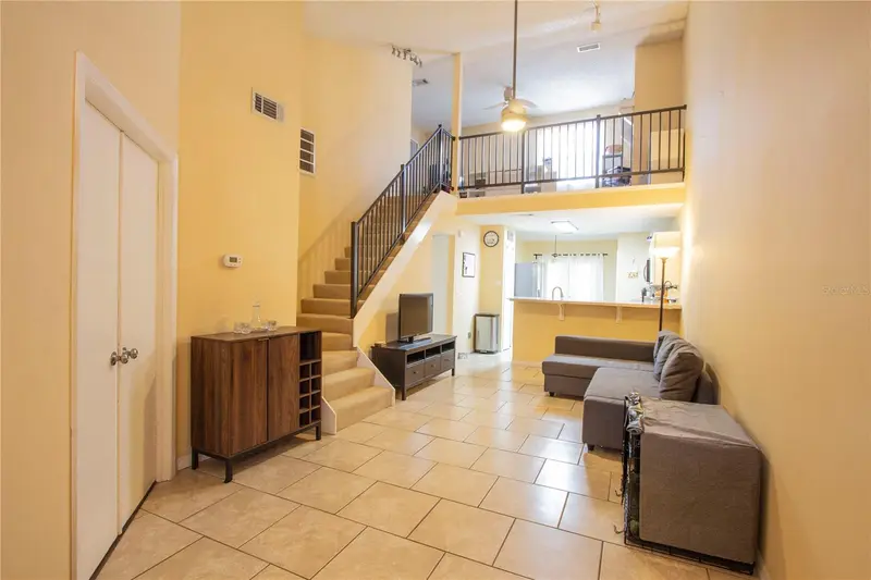 12718 Wood Trail Blvd, FL