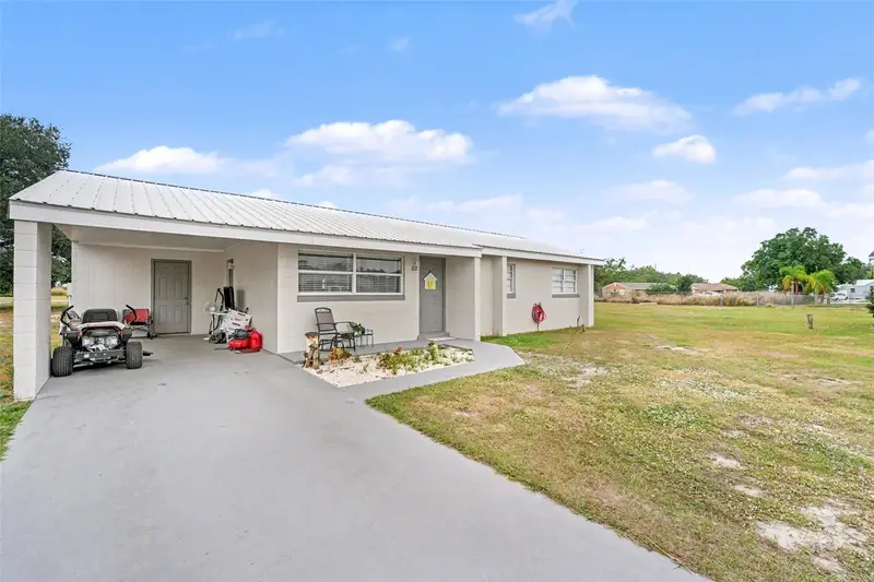 45 Queens Ct, FL