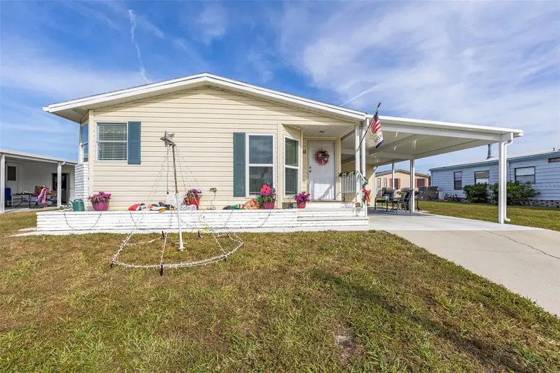 512 La Playa Cir, FL