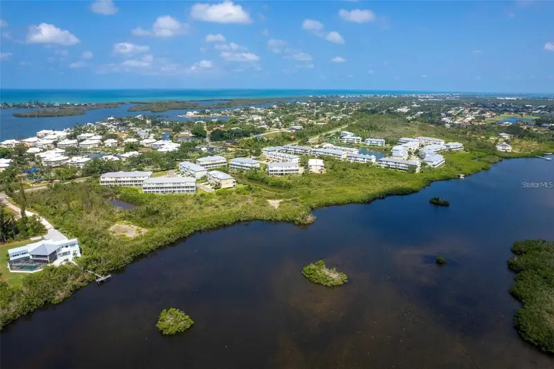 10301 Coral Landings Ct #104, FL