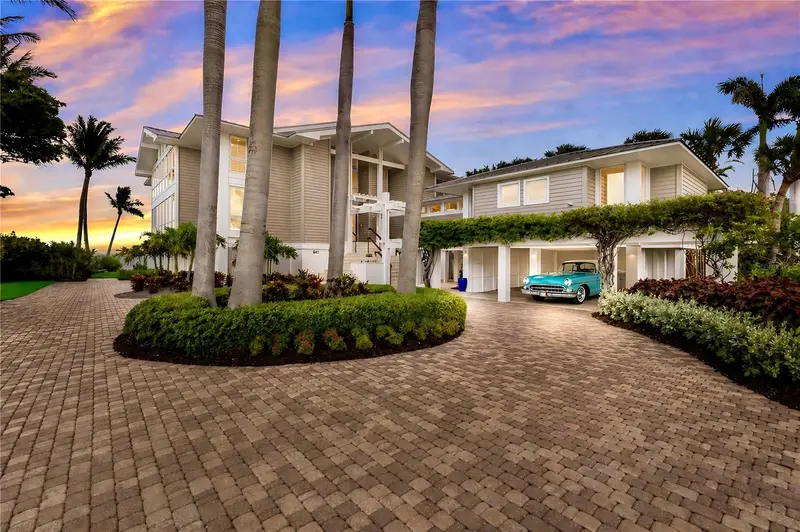 641 Boca Bay Dr, FL