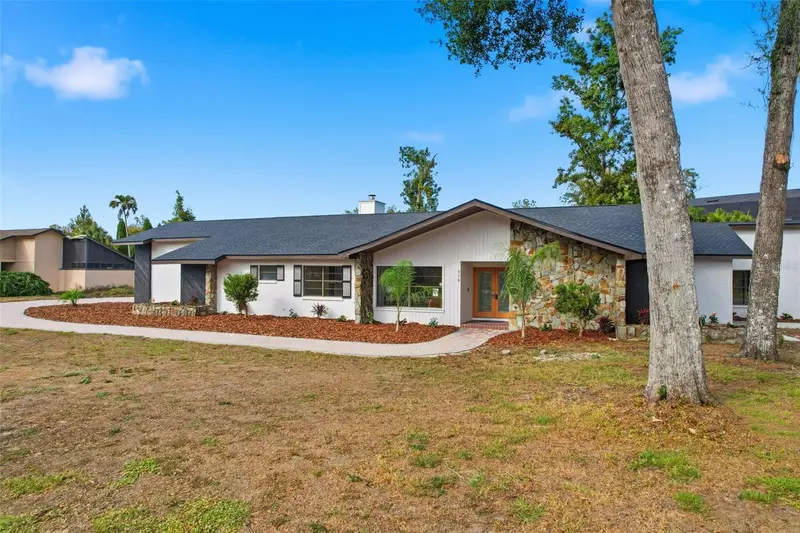 916 River Rapids Ave, FL
